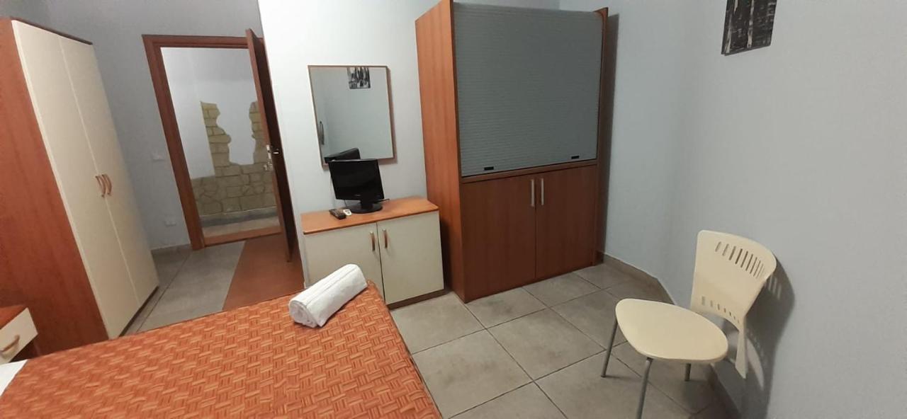 Aparthotel Kassiopea Giardini Naxos Exteriér fotografie